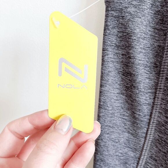 Nola Womens High Rise Elastic Waist Activewear Black Gray Capri Leggings Size 2X - Picture 6 of 12